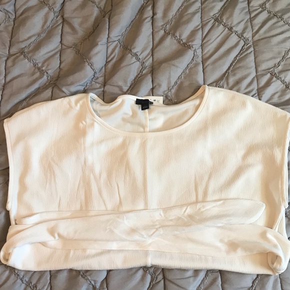 Tie Waist Top - Picture 5 of 7